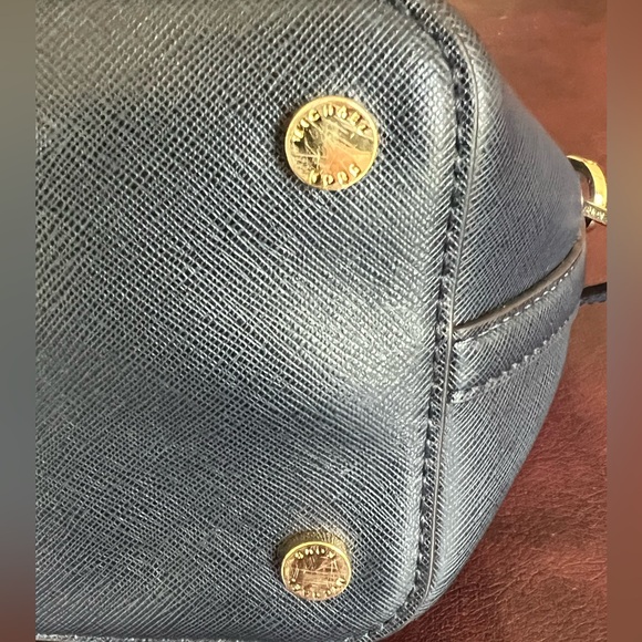Michael Kors Greenwich Grab Bag, Navy Blue - Picture 7 of 10